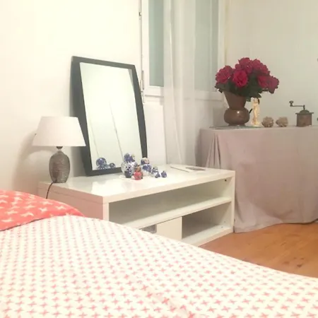 Appartamento With 4 Bedrooms In With Wonderful Mountain View And Wifi 15 Km From The Slopes